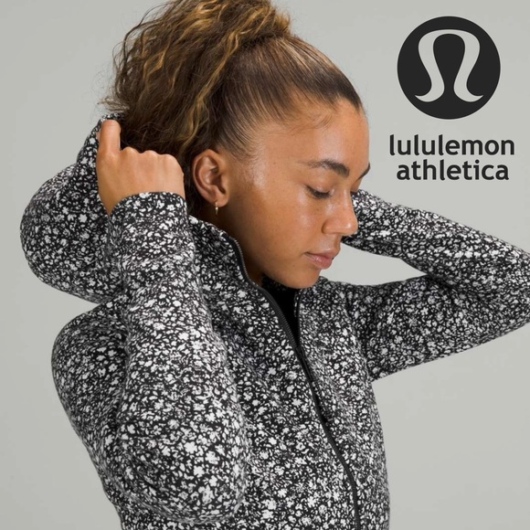lululemon athletica Tops - lululemon scuba hoodie size 8